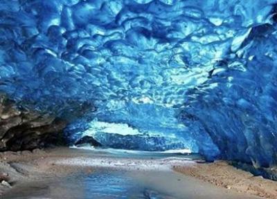 غار یخی چما، از زیبایی های طبیعت سردسیر ایران زمین